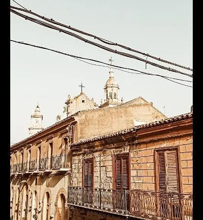 Plaza Caltanissetta
