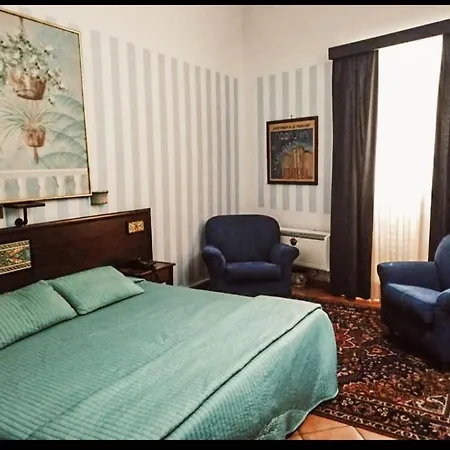 Plaza 3* Caltanissetta